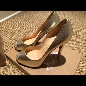 Gold Champagne 38 Christian Louboutin Pumps
